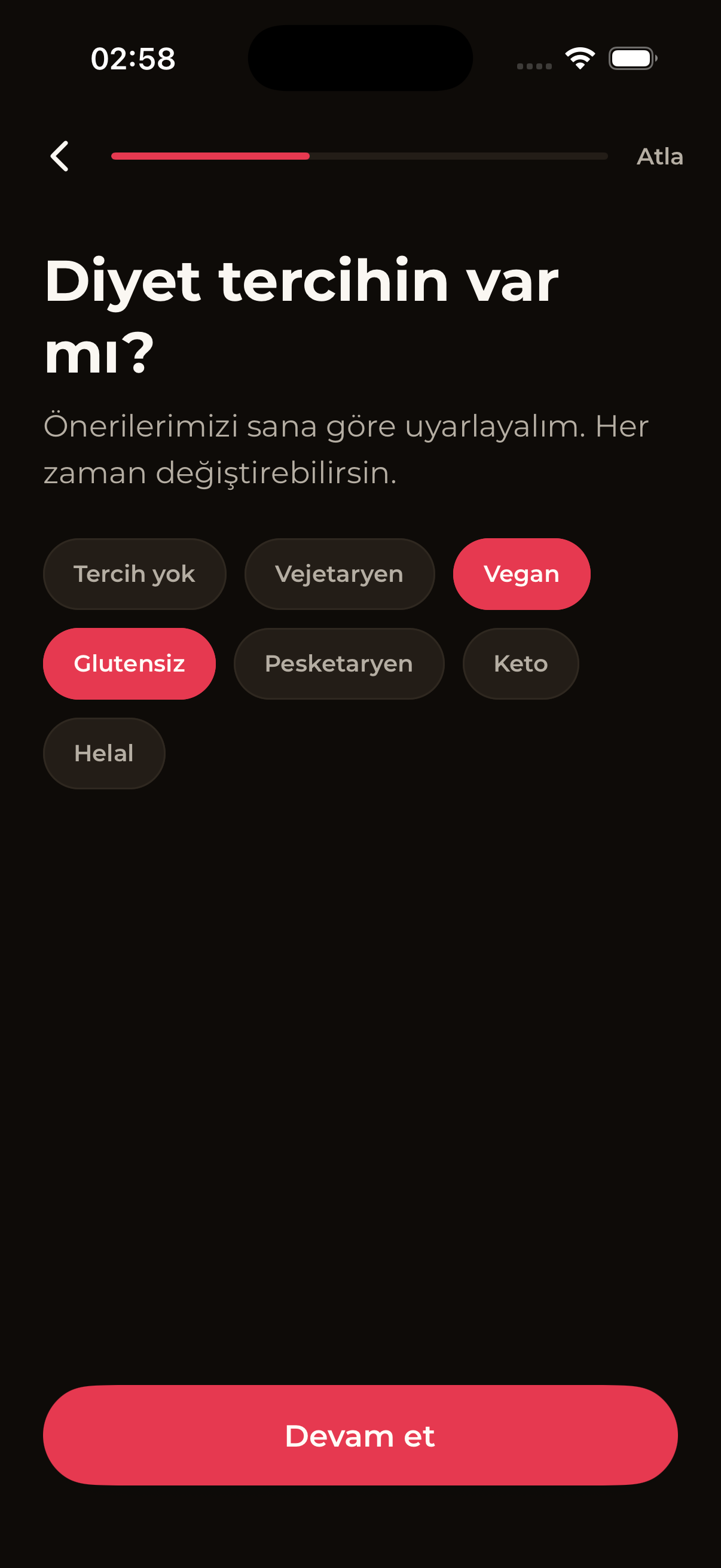CheffEye onboarding diyet tercihi adımı: Diyet tercihin var mı? başlığı, Vejetaryen / Vegan / Glütensiz / Pesketaryen / Keto / Helal seçenekleri ve Devam butonu.